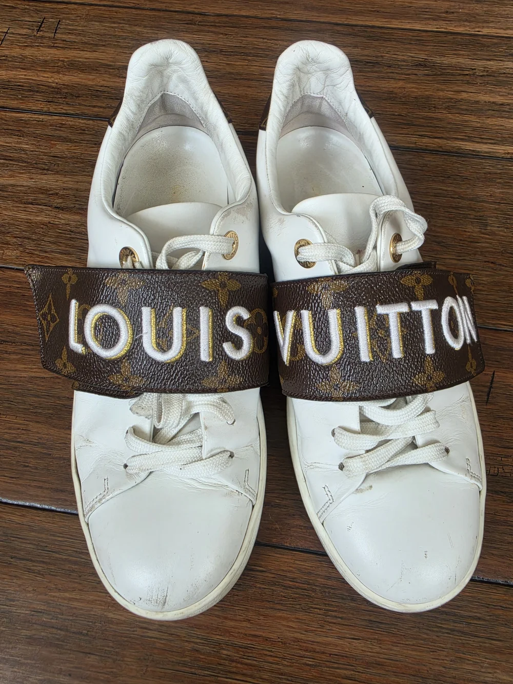 Louis Vuitton White Leather Low-Top Sneakers with Monogram Strap